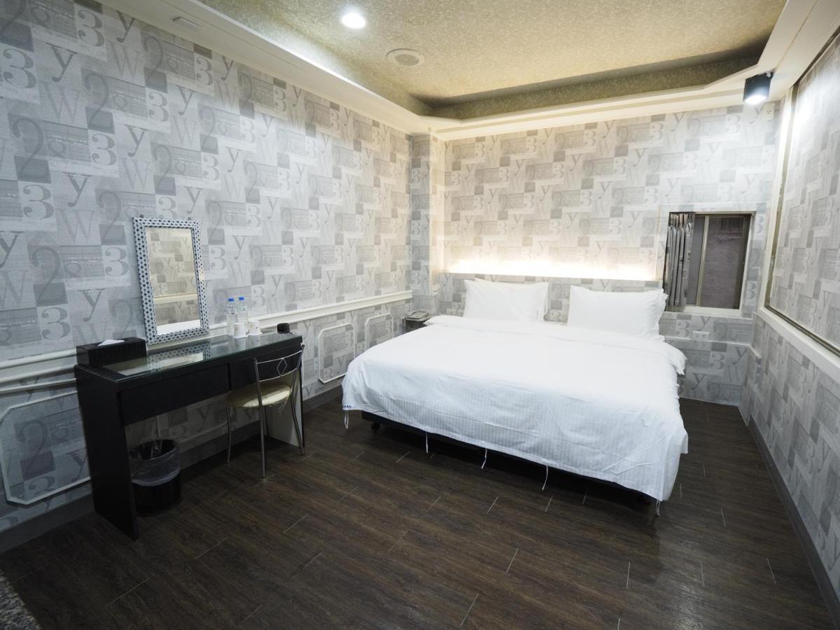 合悅都會商旅 Heyue Hotel Синьчжу Экстерьер фото