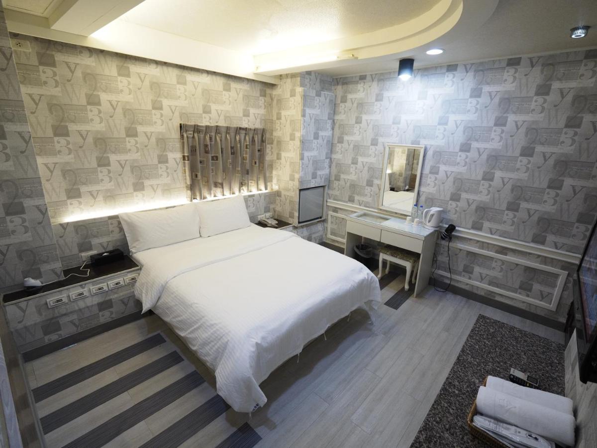 合悅都會商旅 Heyue Hotel Синьчжу Экстерьер фото